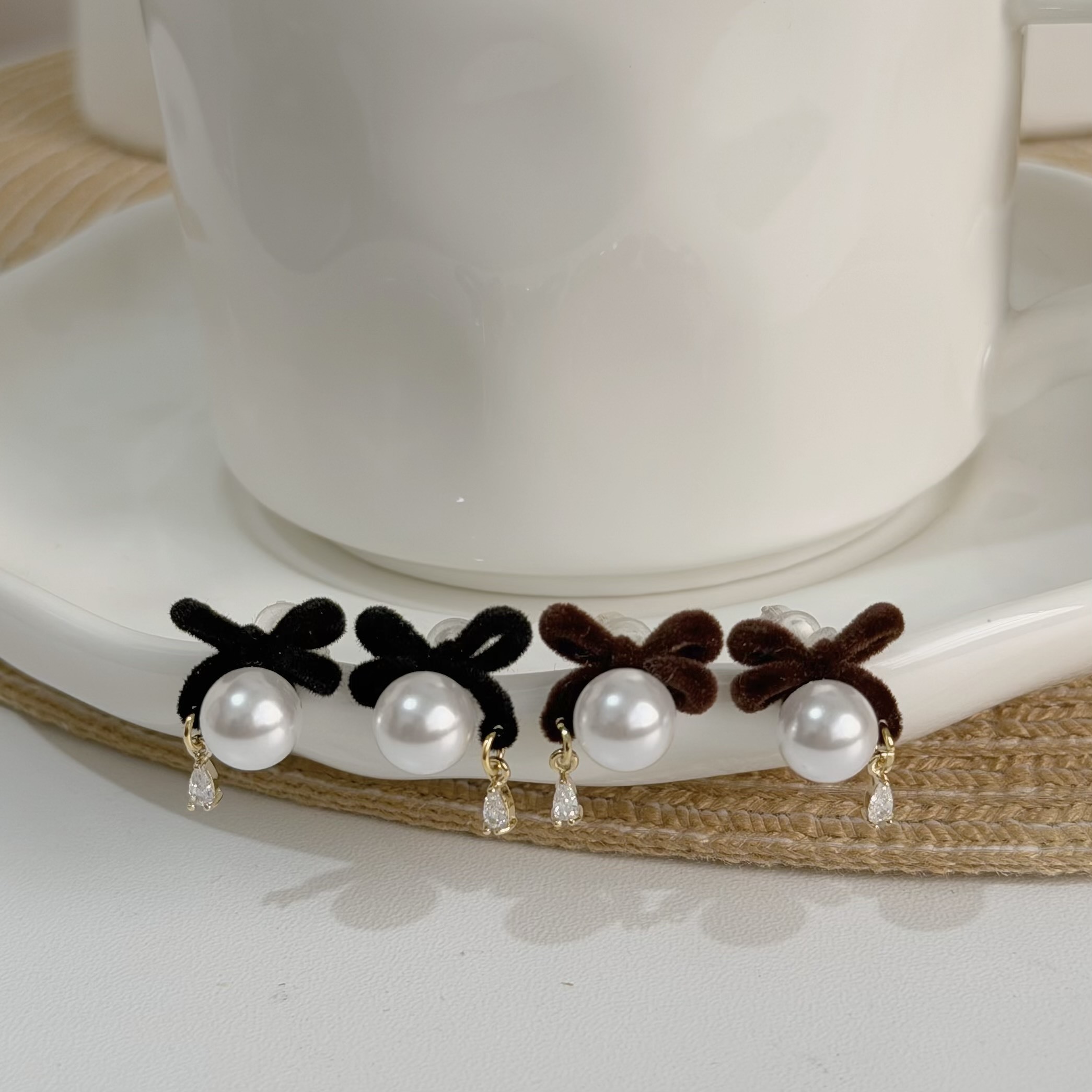 Z199絨布蝴蝶結珍珠小垂吊