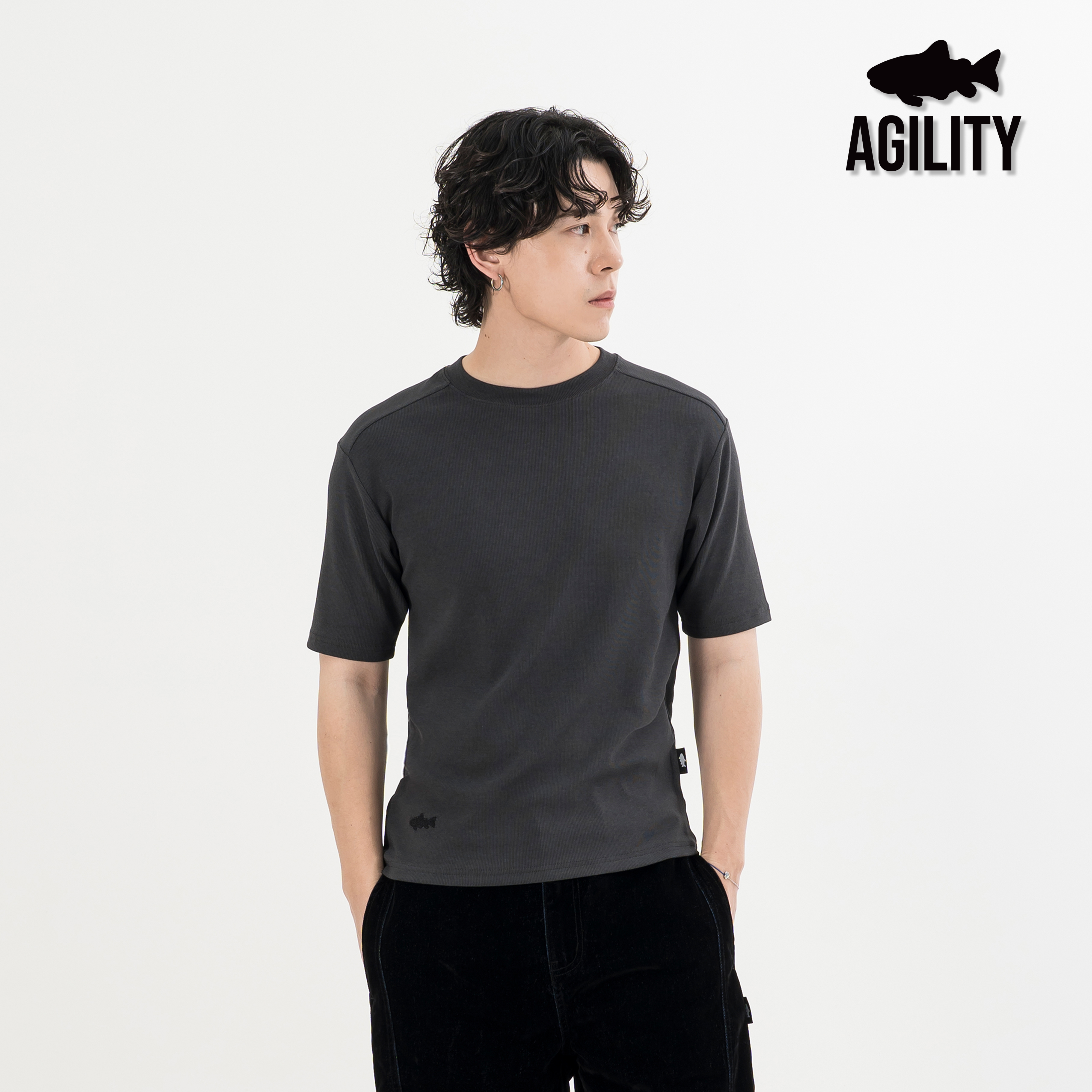 AGILITY Tailored Slim-Fit Tee 剪裁緊身 短袖上衣 [T01S]