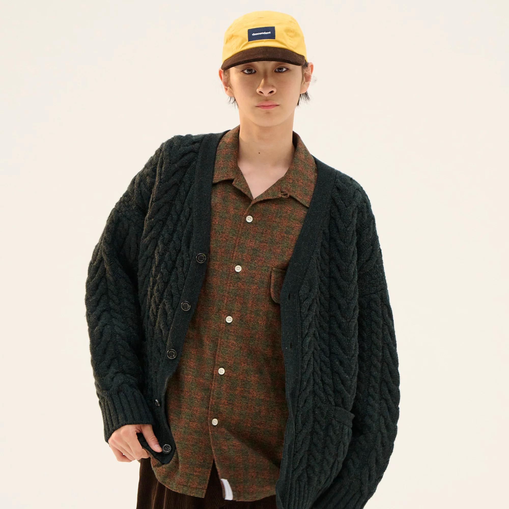 [現貨] DESCENDANT FW25 NURSE KNIT CARDIGAN ( CHARCOAL / GREEN / NAVY )