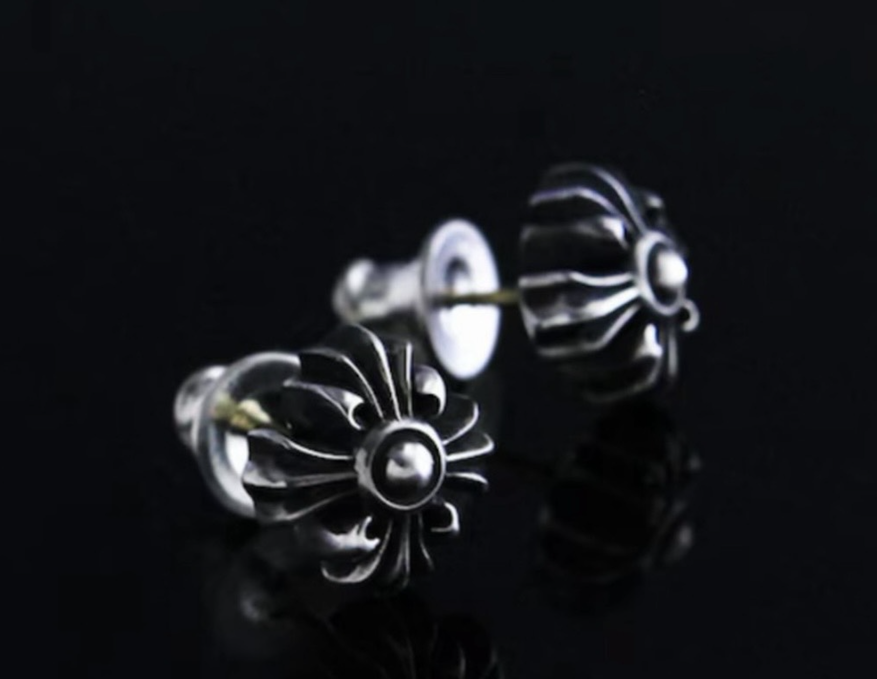 Chrome Earring (New VER.)