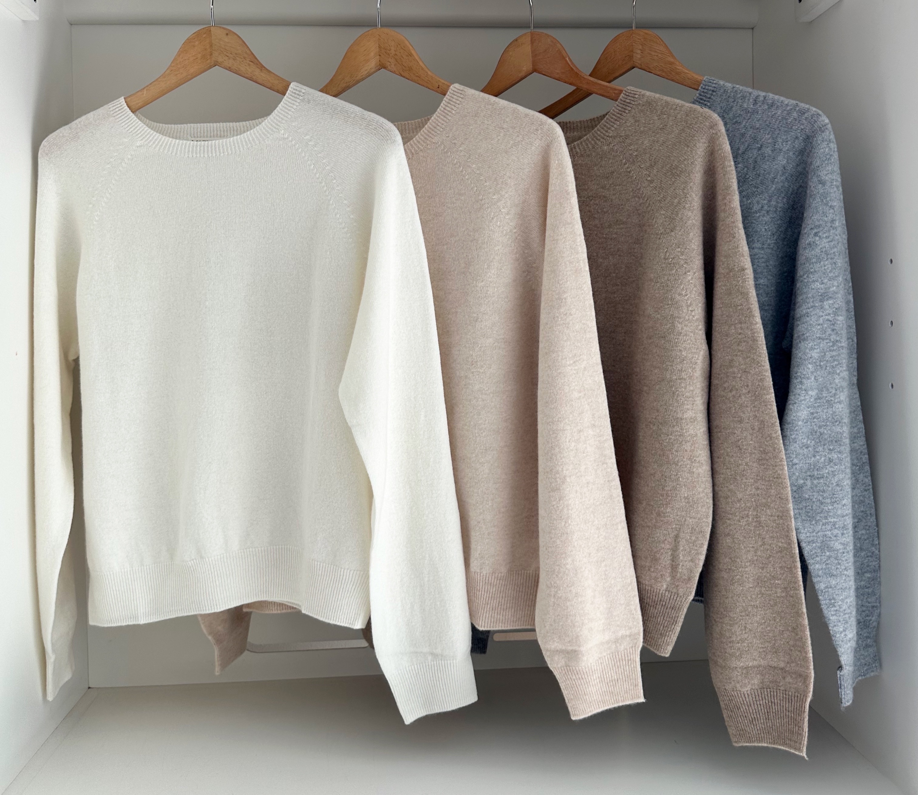 LONG SLEEVE CASHMERE WOOL BLOUSE