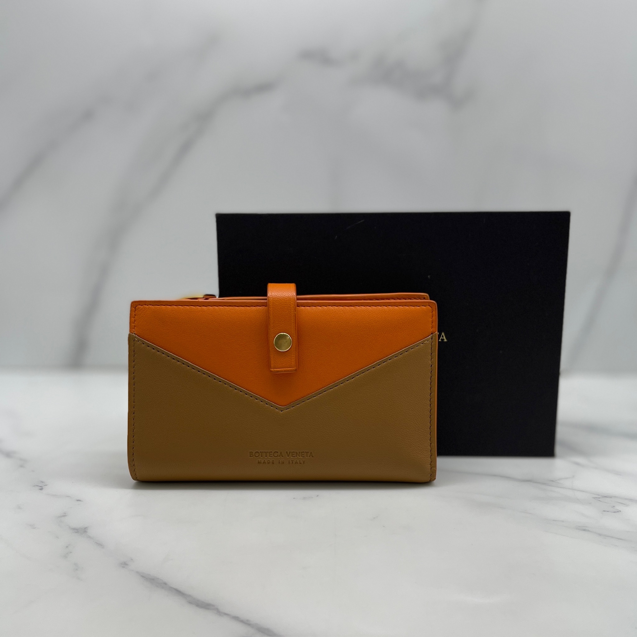 BV Two-Tone Leather Wallet