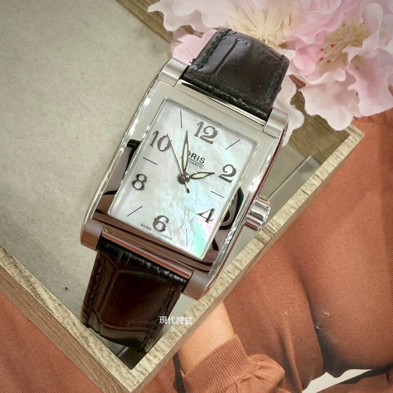 【ORIS】經典方形自動錶561.7526.40.51LS 24mm 現代鐘錶