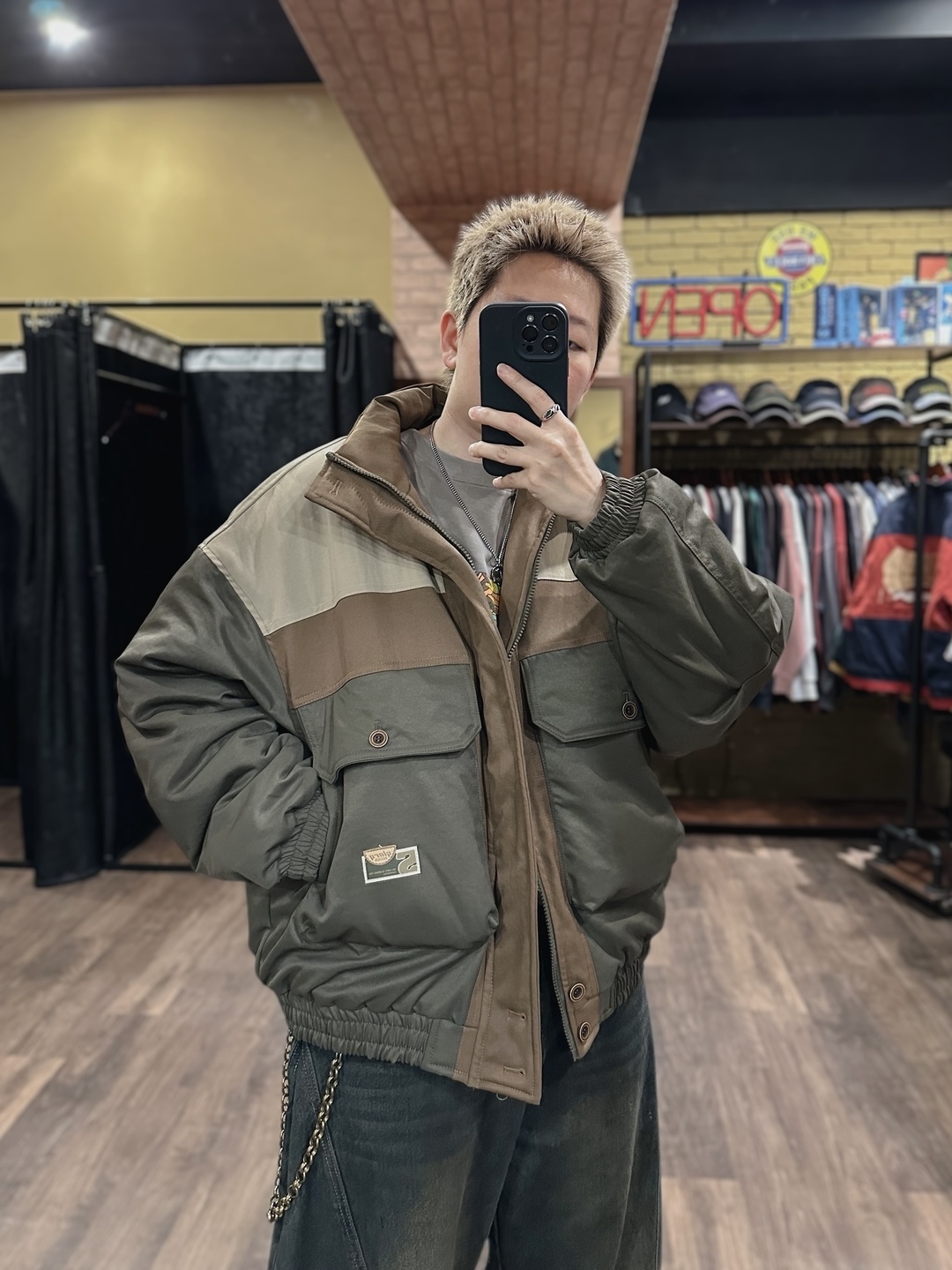 野境拼色鋪棉飛行外套