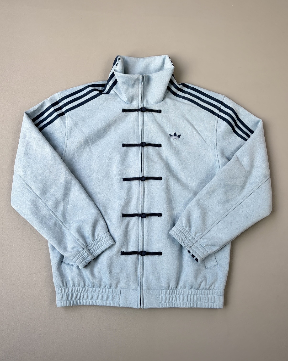 ADIDAS ORIGINALS CTT 3.1 SOFT 新中式 唐裝外套 立領 扭結扣 天空藍 男女 KT3846 / 預購