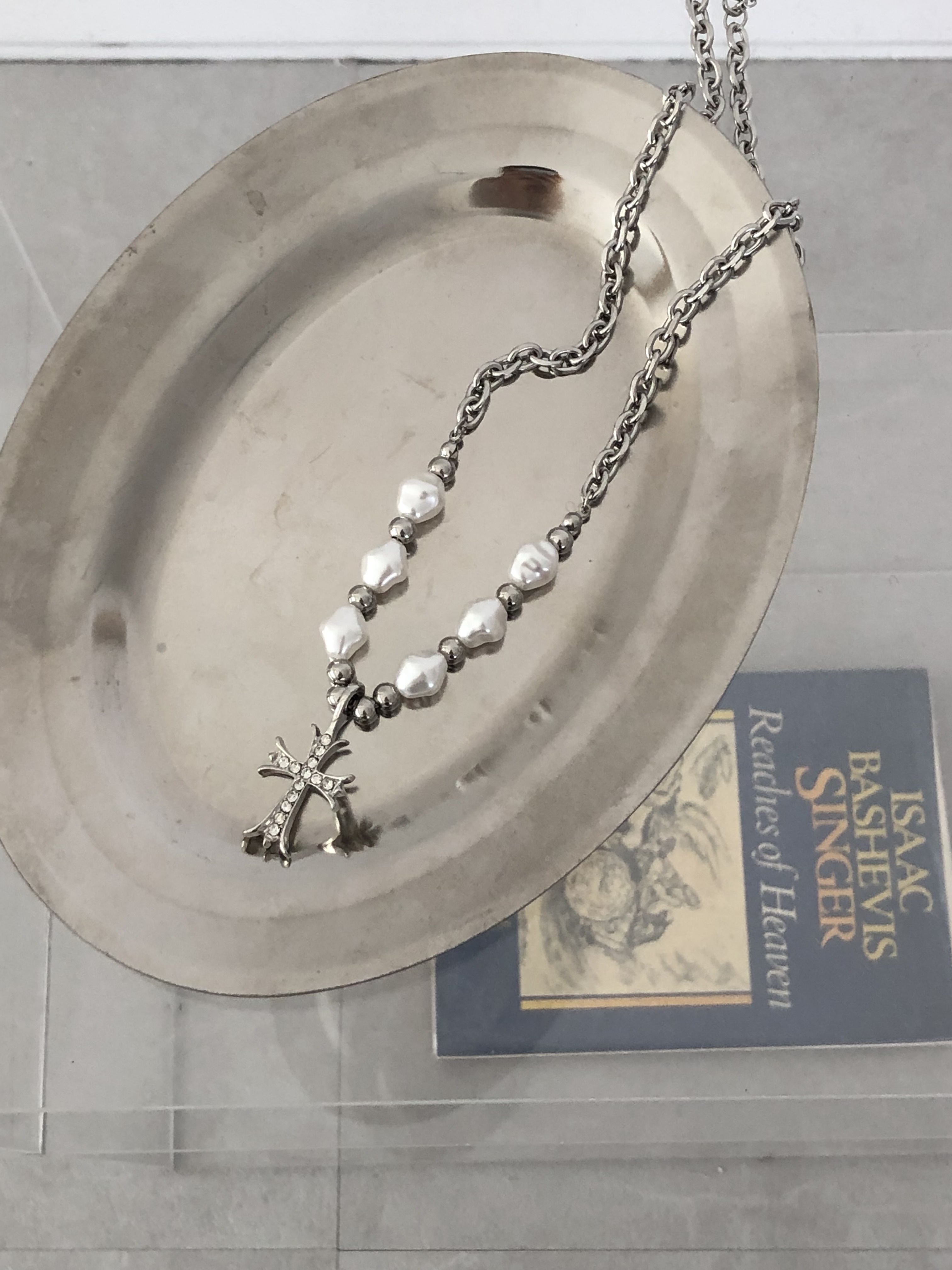 Necklace-Pearl Cross Chain