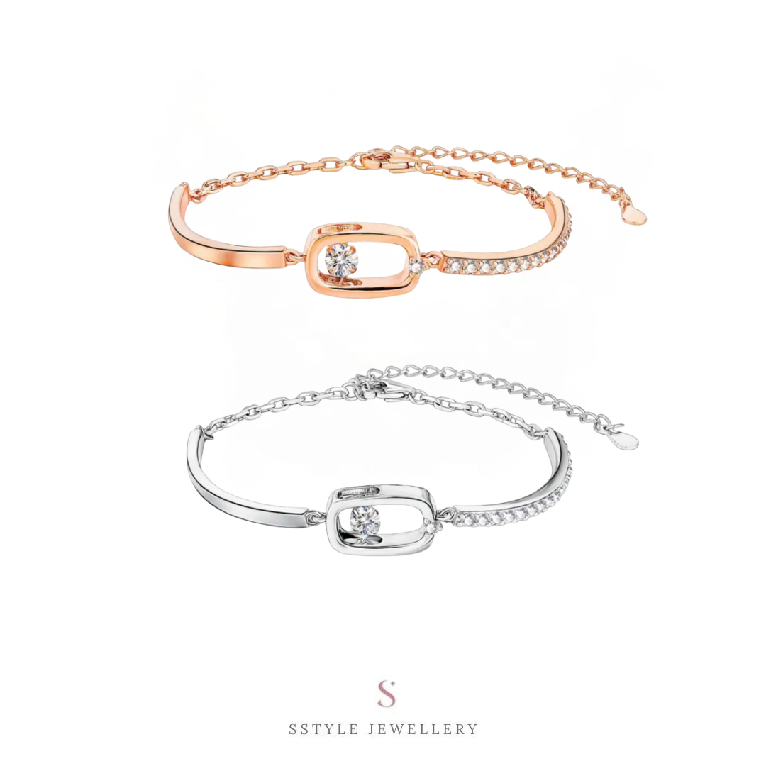 Roselie dancing moissanite bracelet