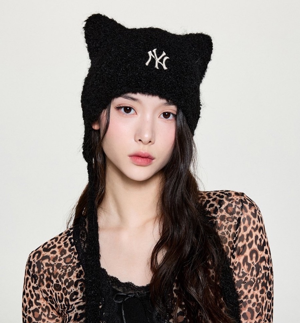【Luxury】MLB & Karina同款 預購 韓國代購 MLB 貓耳 貓咪 毛茸茸 毛帽 針織帽 綁帶 繩子 遮耳帽 NY LA BOS