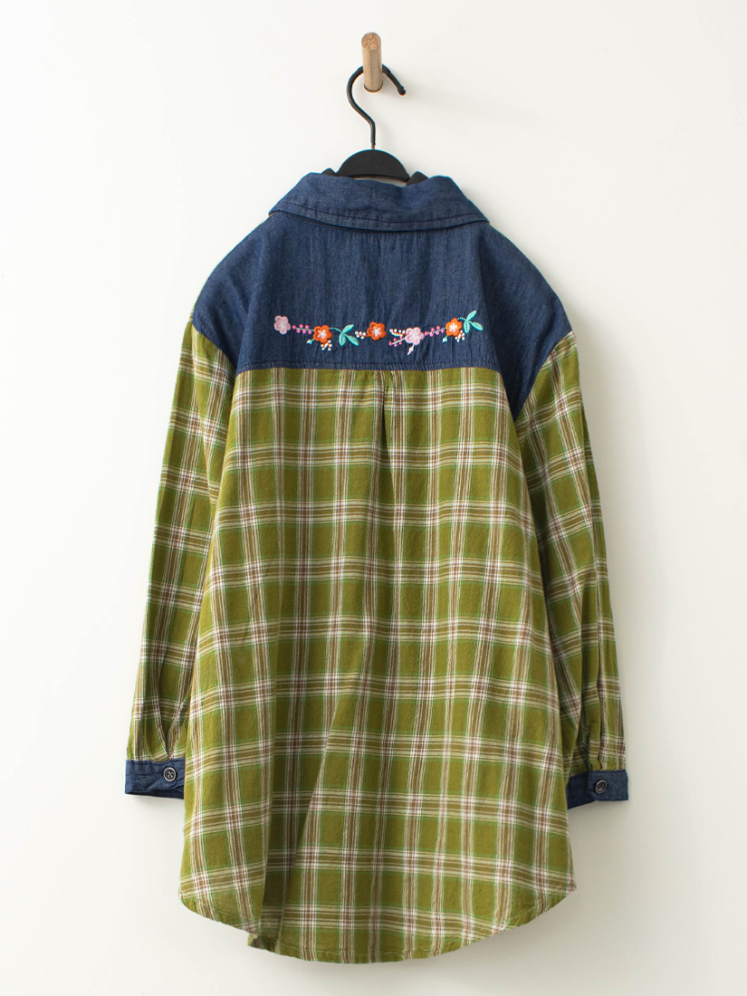 日系復古格紋剪接牛仔布繡花七分袖上衣