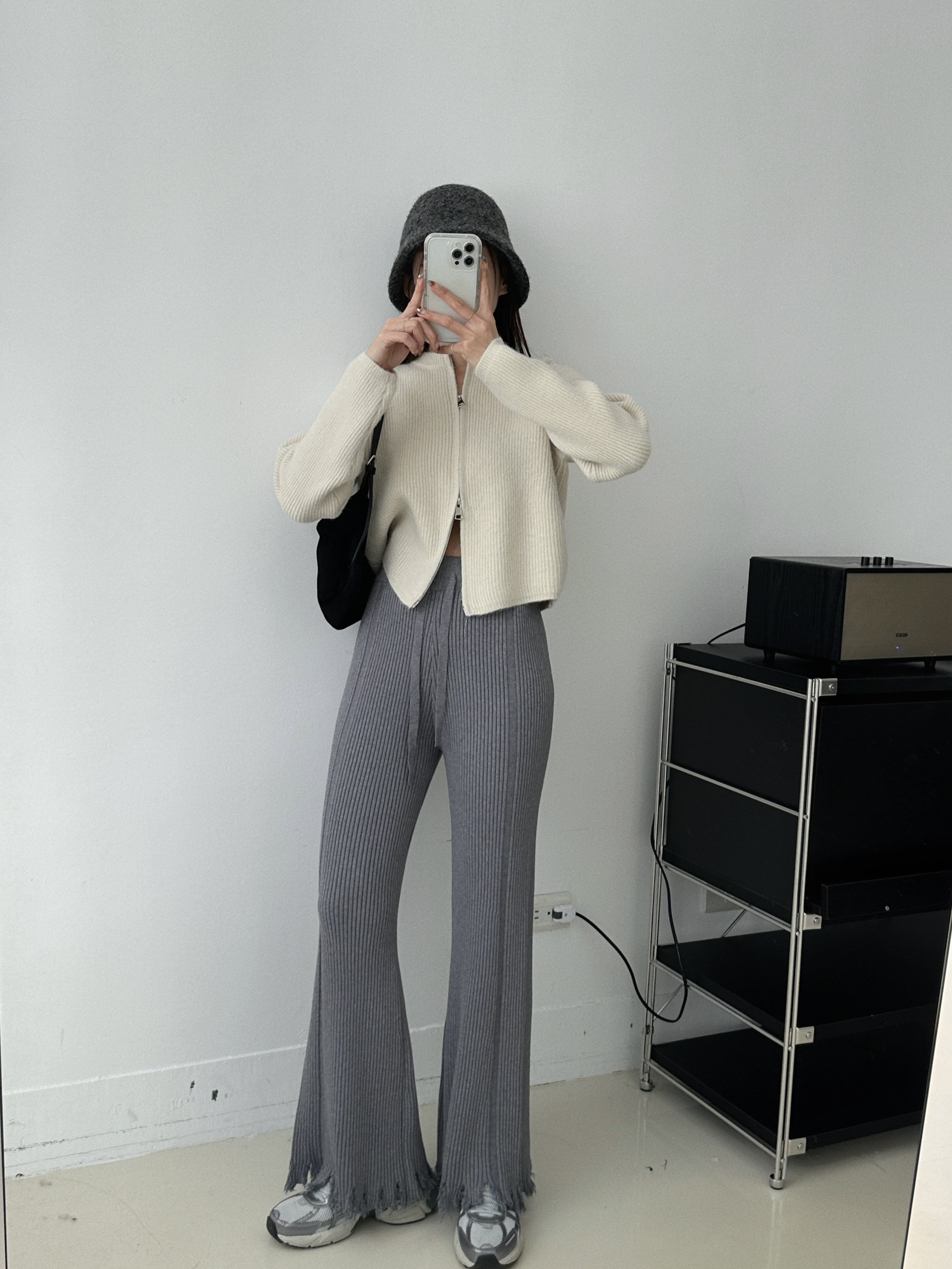 熱賣回歸！各種身形都可以駕馭的針織褲