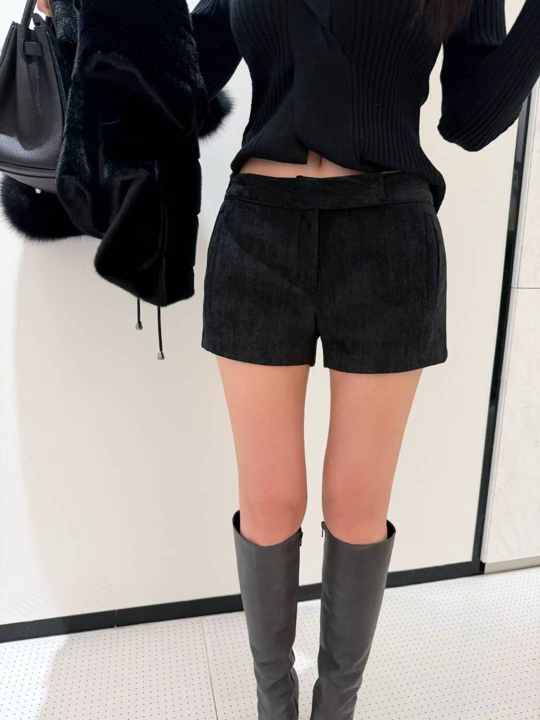 低腰隱形口袋迷你短褲