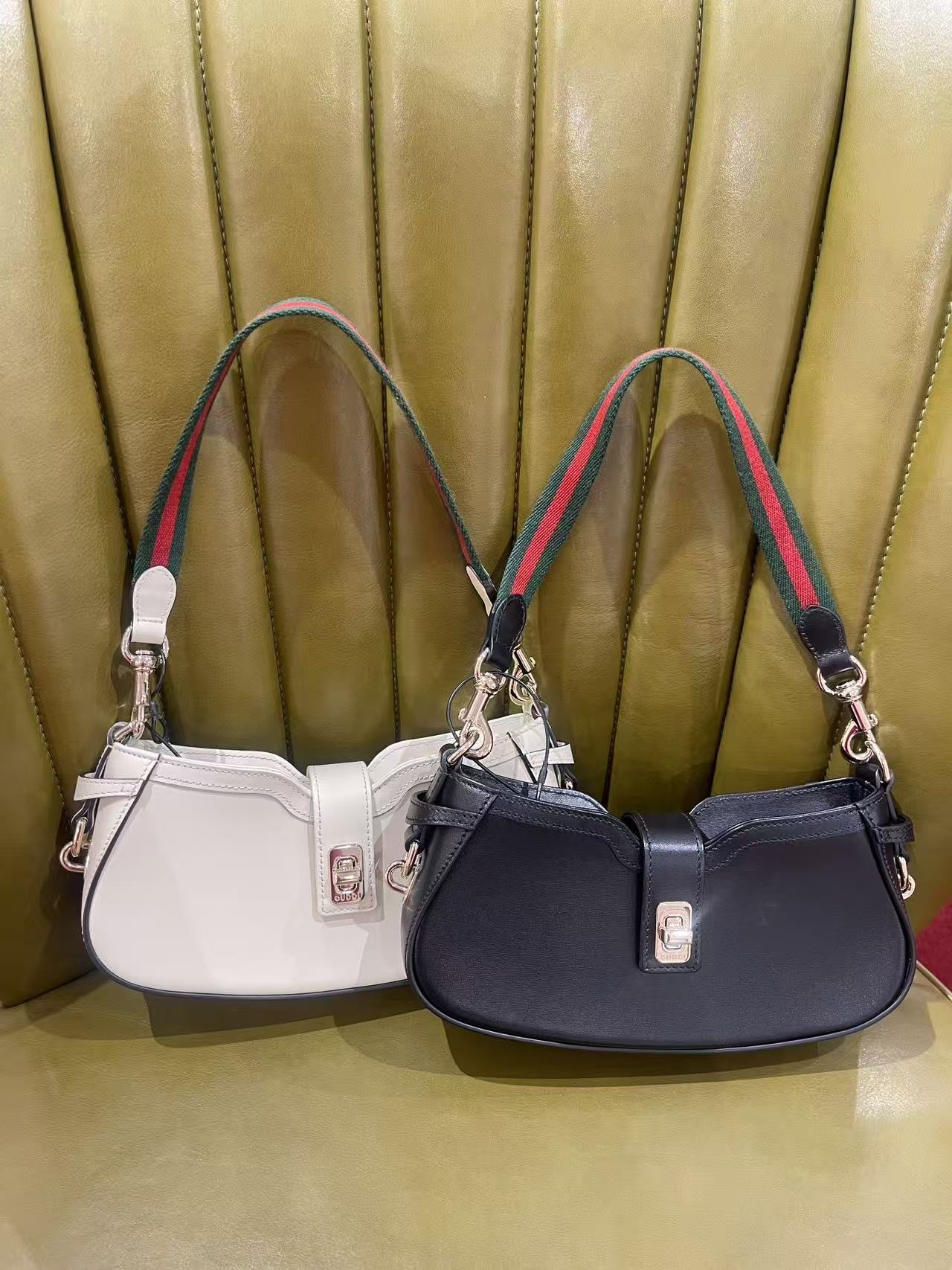 Gucci Moon side shoulder bag black and white 786015