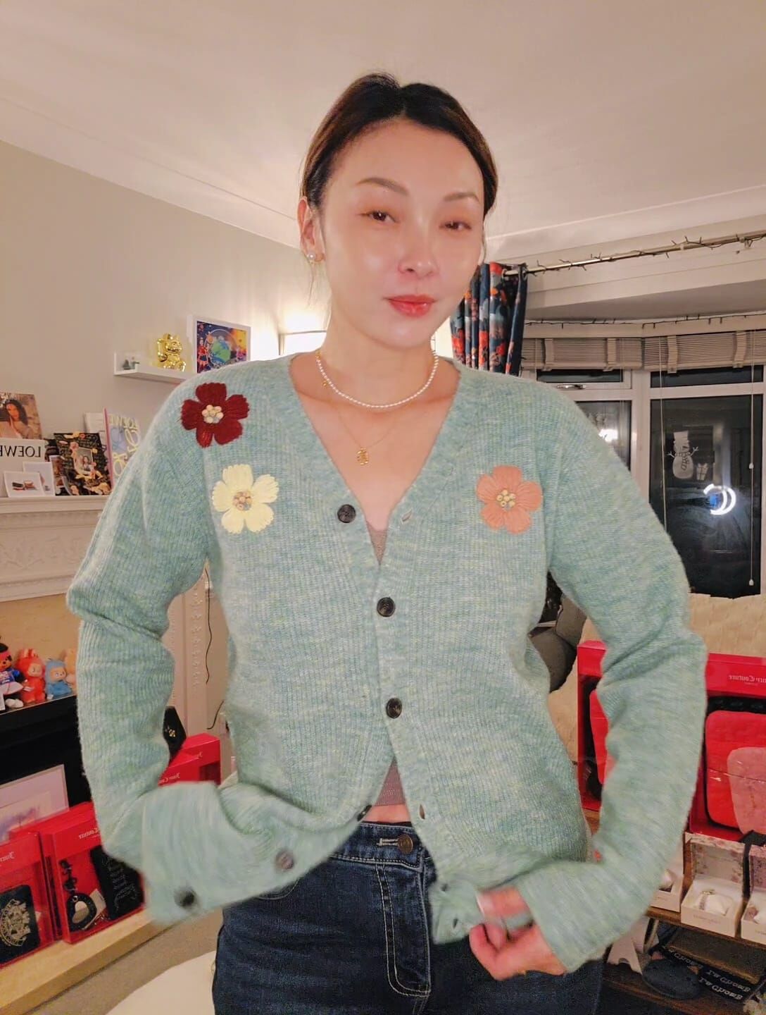 英國代購 (獨立訂單)-TRUSSARDI JUNIOR  Embroidered Flower&nbsp;Cardigan