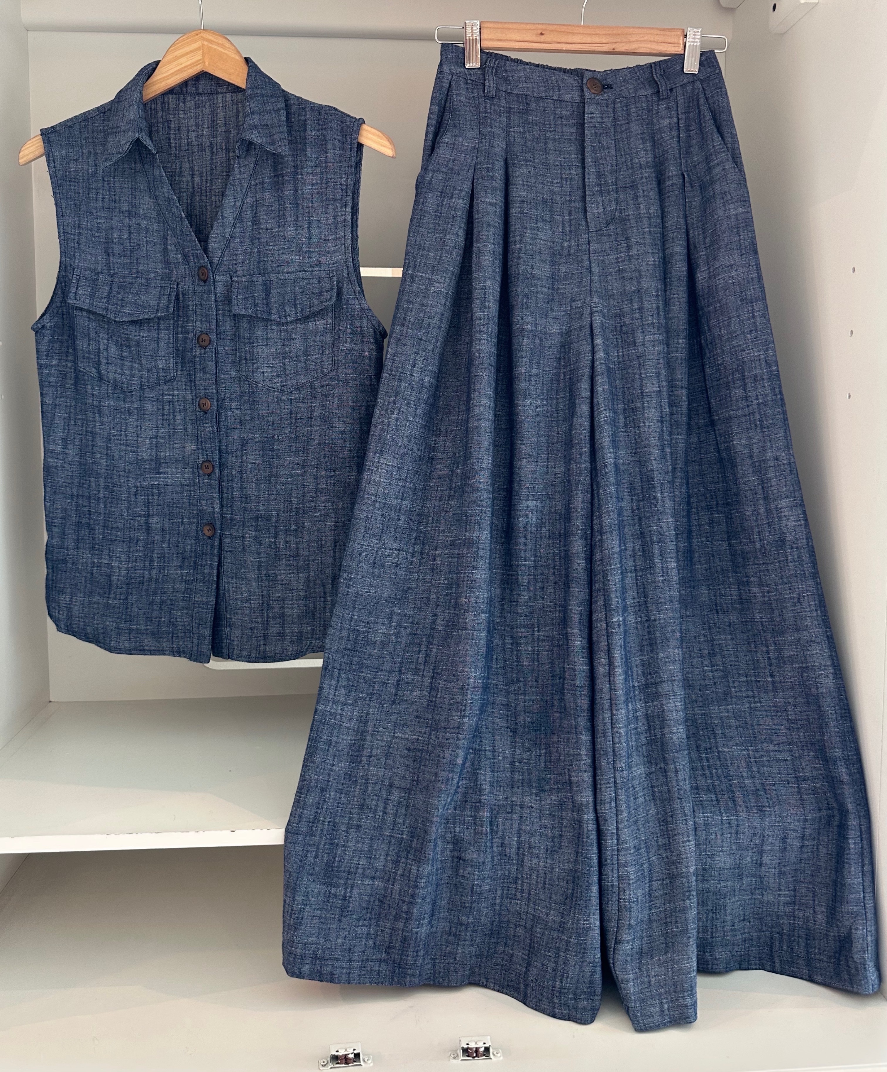 SOFT DENIM BUTTON BLOUSE & PANT SET SUIT