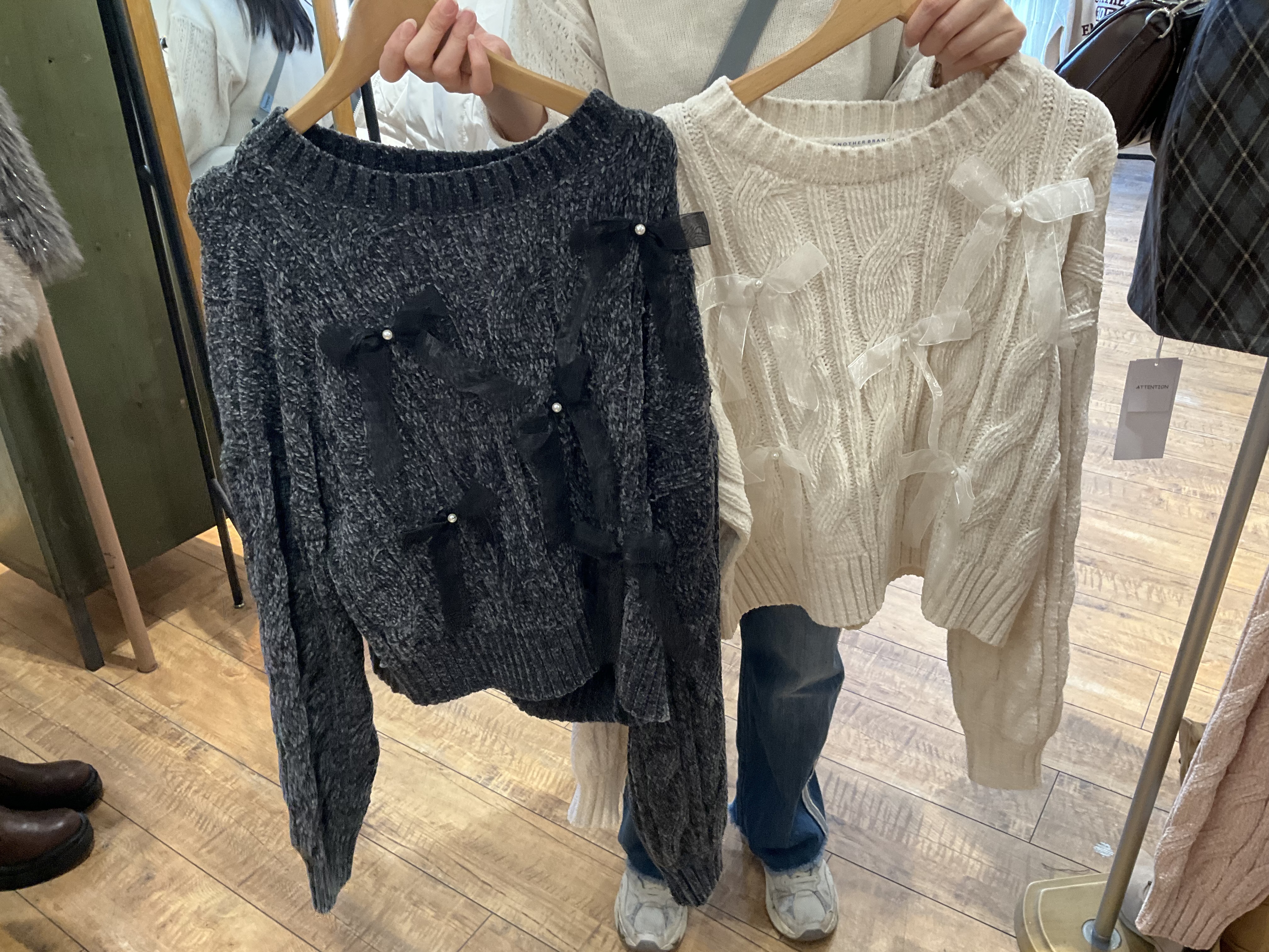 Odo 1210  蝴蝶結針織top 現貨