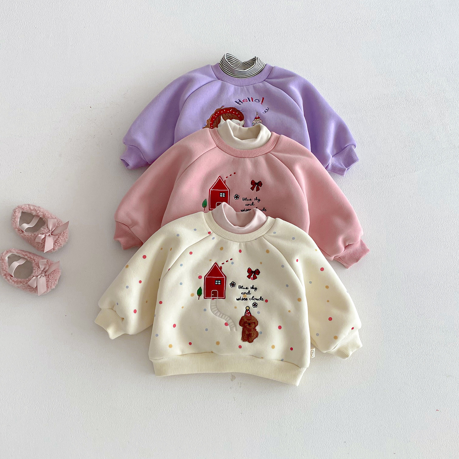 《2484》女寶半高領刺繡加絨上衣(73-120)