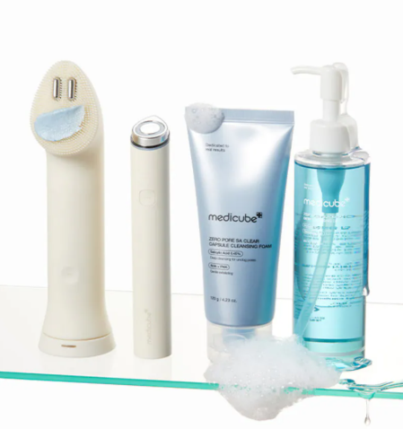 【Medicube官方最抵價😱！正品保證 X 香港一年保養💪🏻】【MEDICUBE】[淨透光澤] AGE-R Booster Cleanser