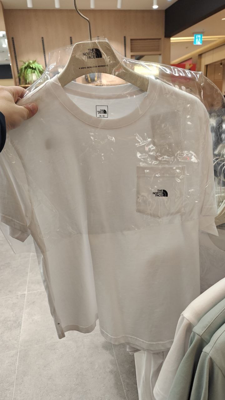 [K] THENORTHFACE WHITE M'S ESSENCE S/S R/TEE, NT7US50A-WHT  (KTNF71)