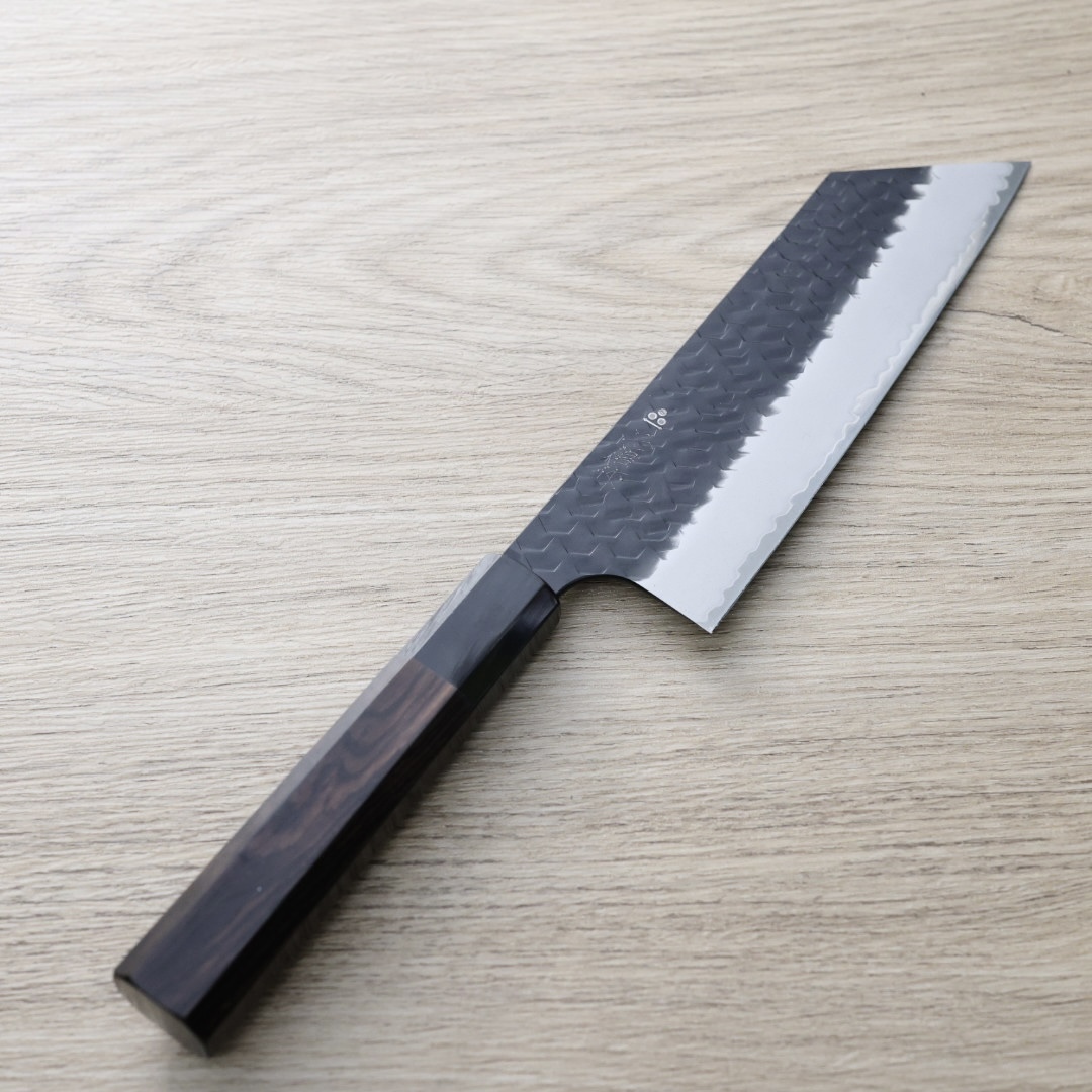 二唐刃物 菜切 180mm SG2粉末HSS鋼 黑打鎚目