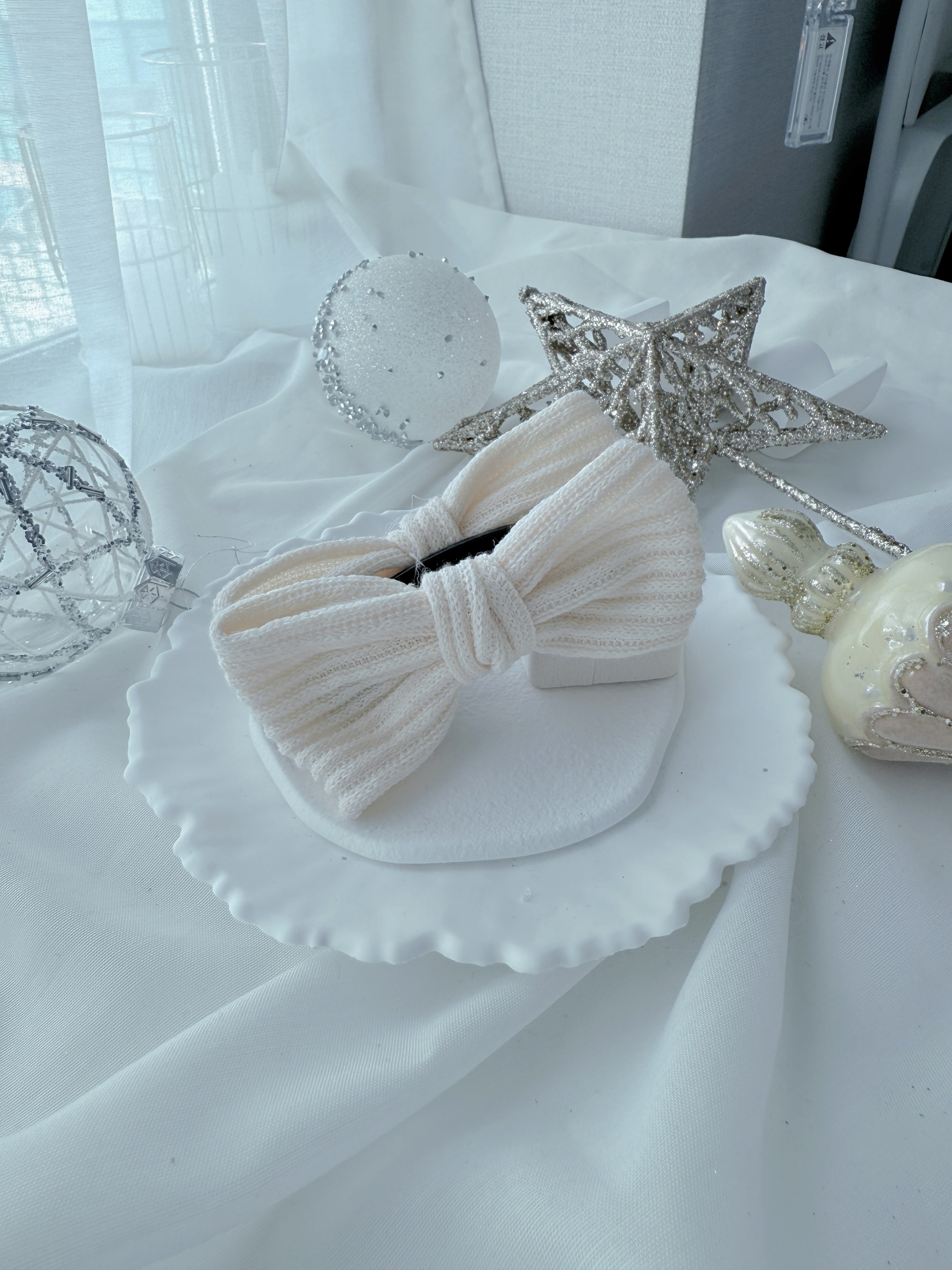 BANANA CLIP 702 KR 1207A