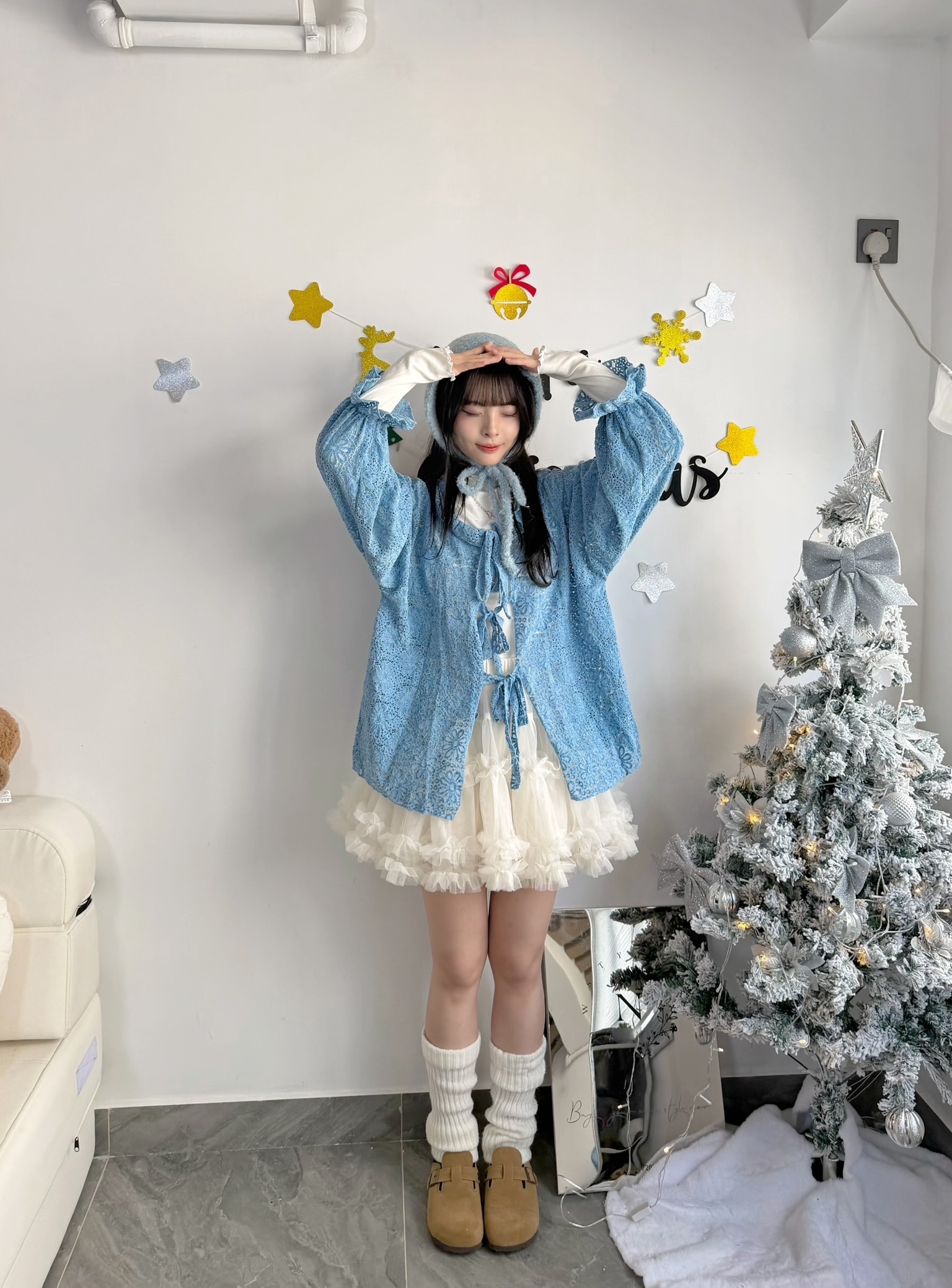 新色！日系感絨面花花ruffle外套 藍色