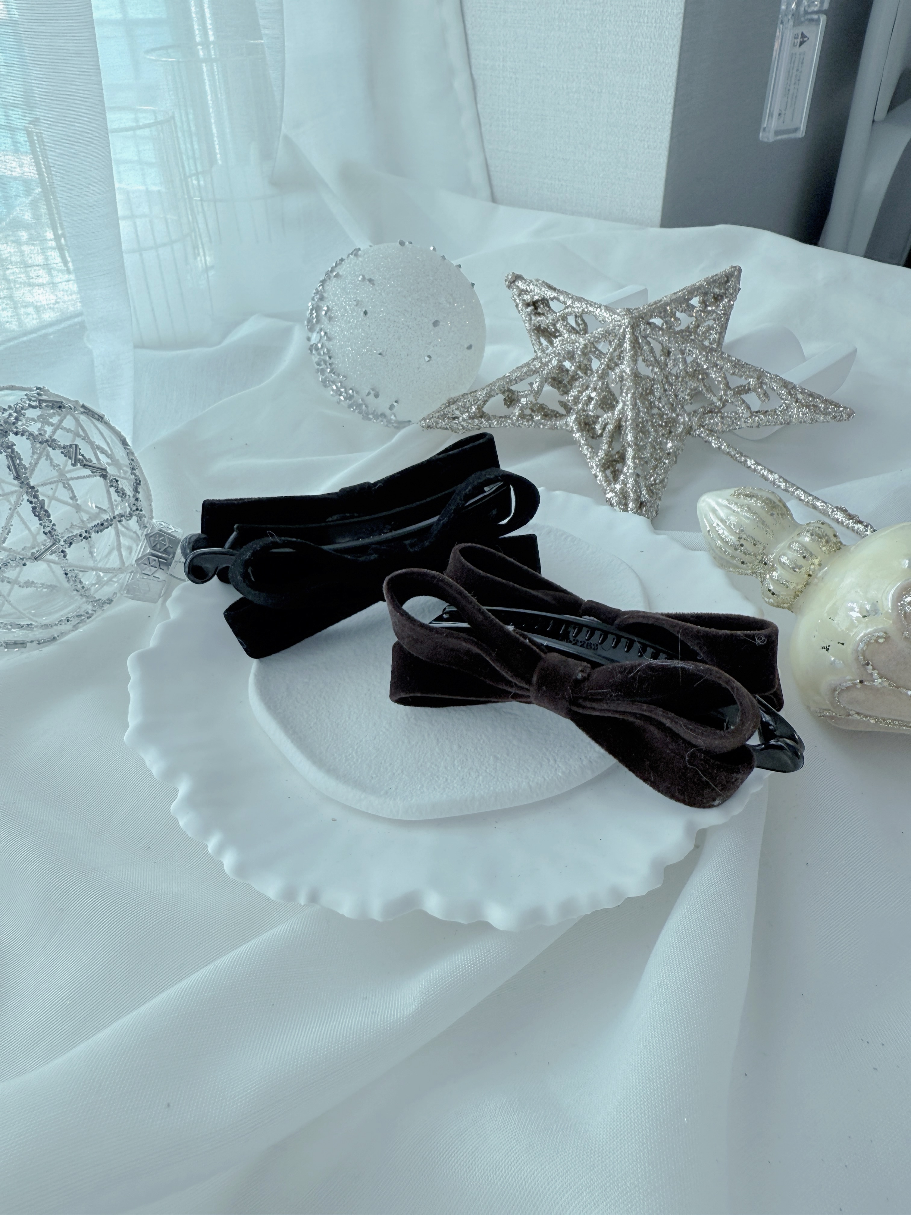 BANANA CLIP 703 KR 1207A