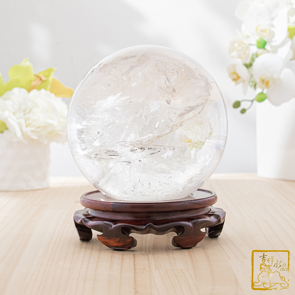 白水晶球 15.8cm 開運鎮宅