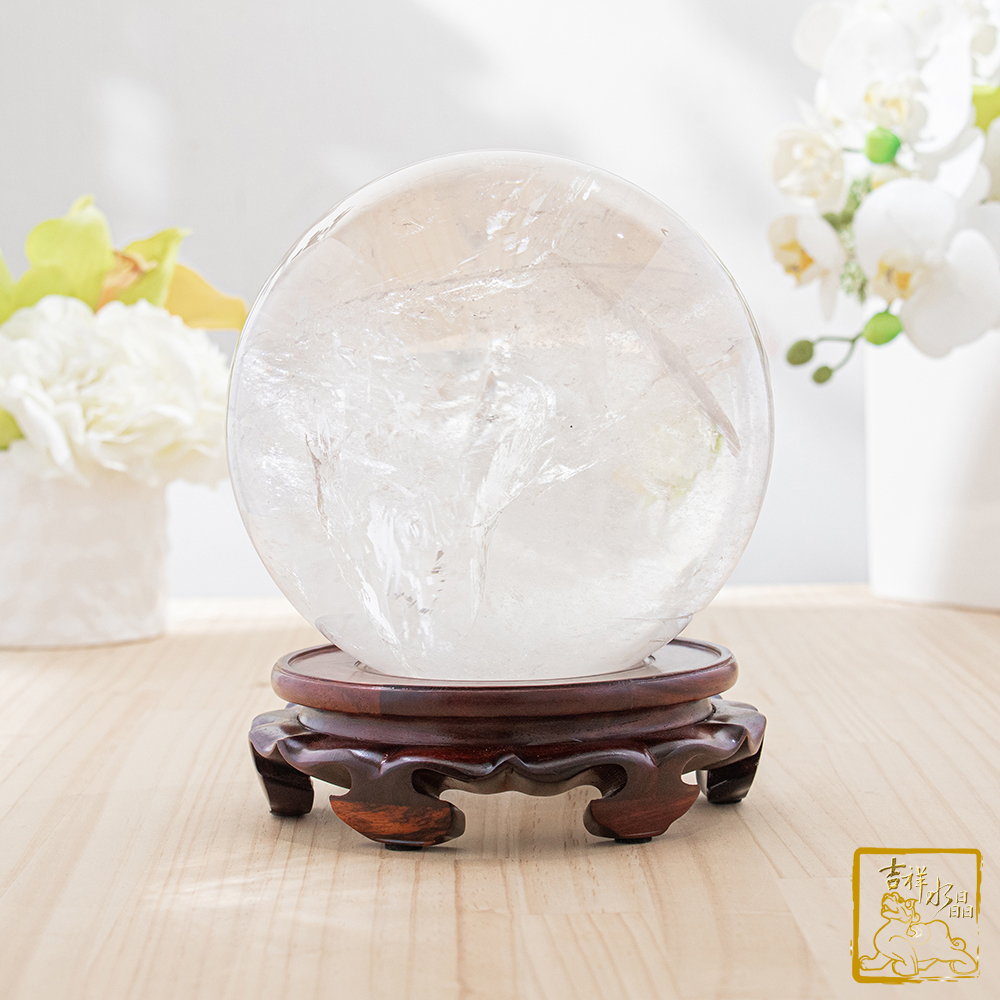 白水晶球 15.8cm 開運鎮宅