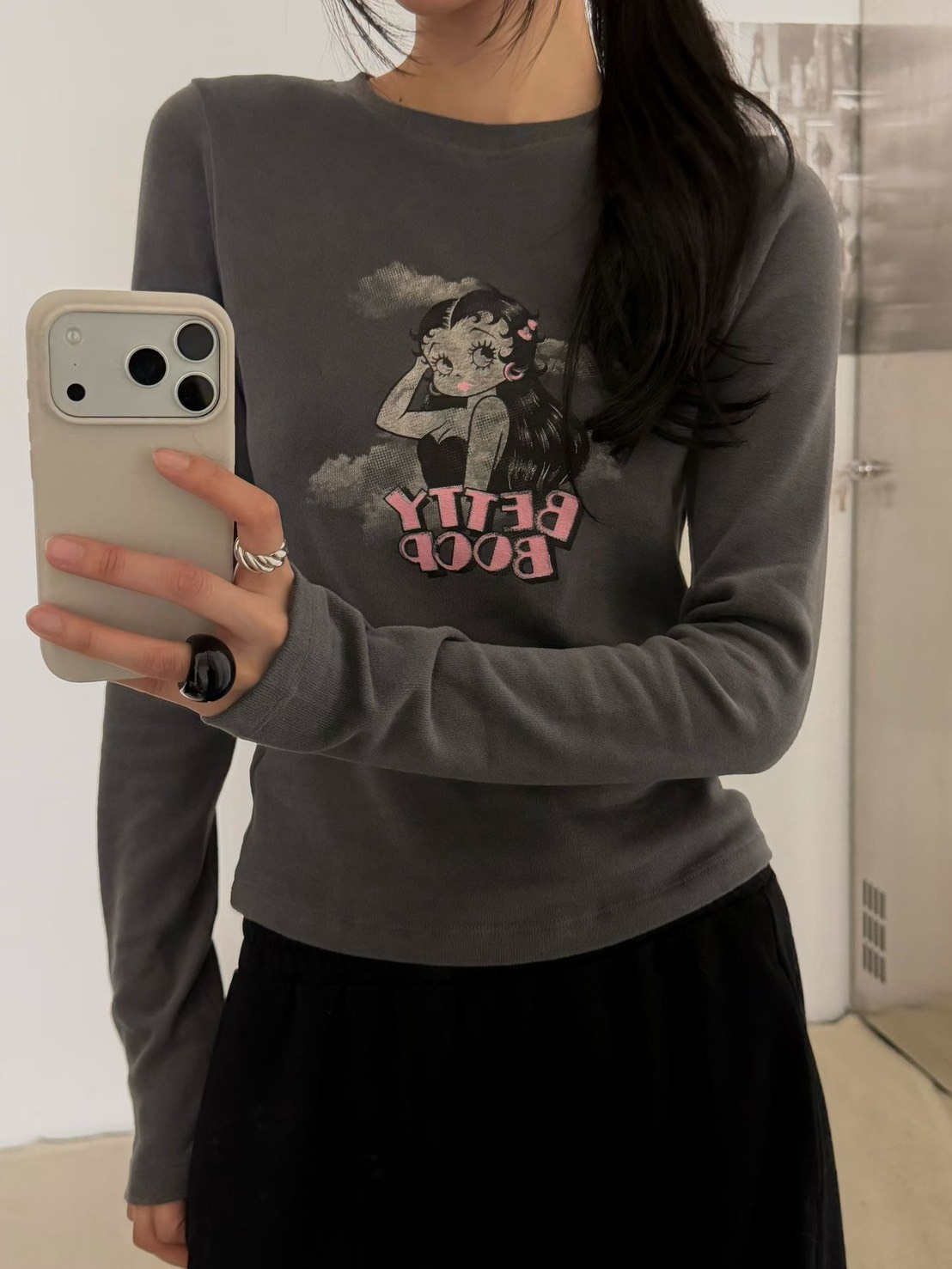 長髮貝蒂T