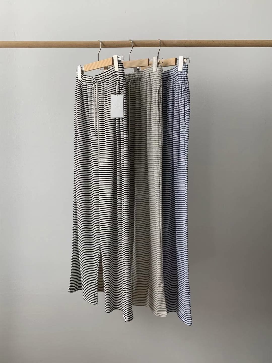 #228N642 馬上出門，橫間橡筋腰舒服褲