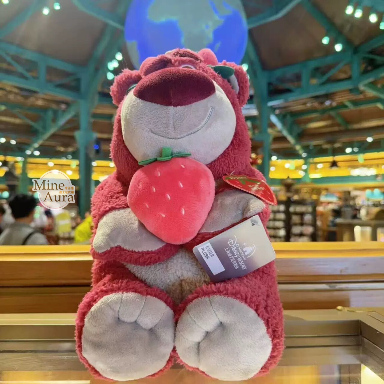 熊抱哥 Lotso 抱草莓 造型 草莓味設計 娃娃 玩偶 玩具總動員 Toy Story -上海迪士尼樂園