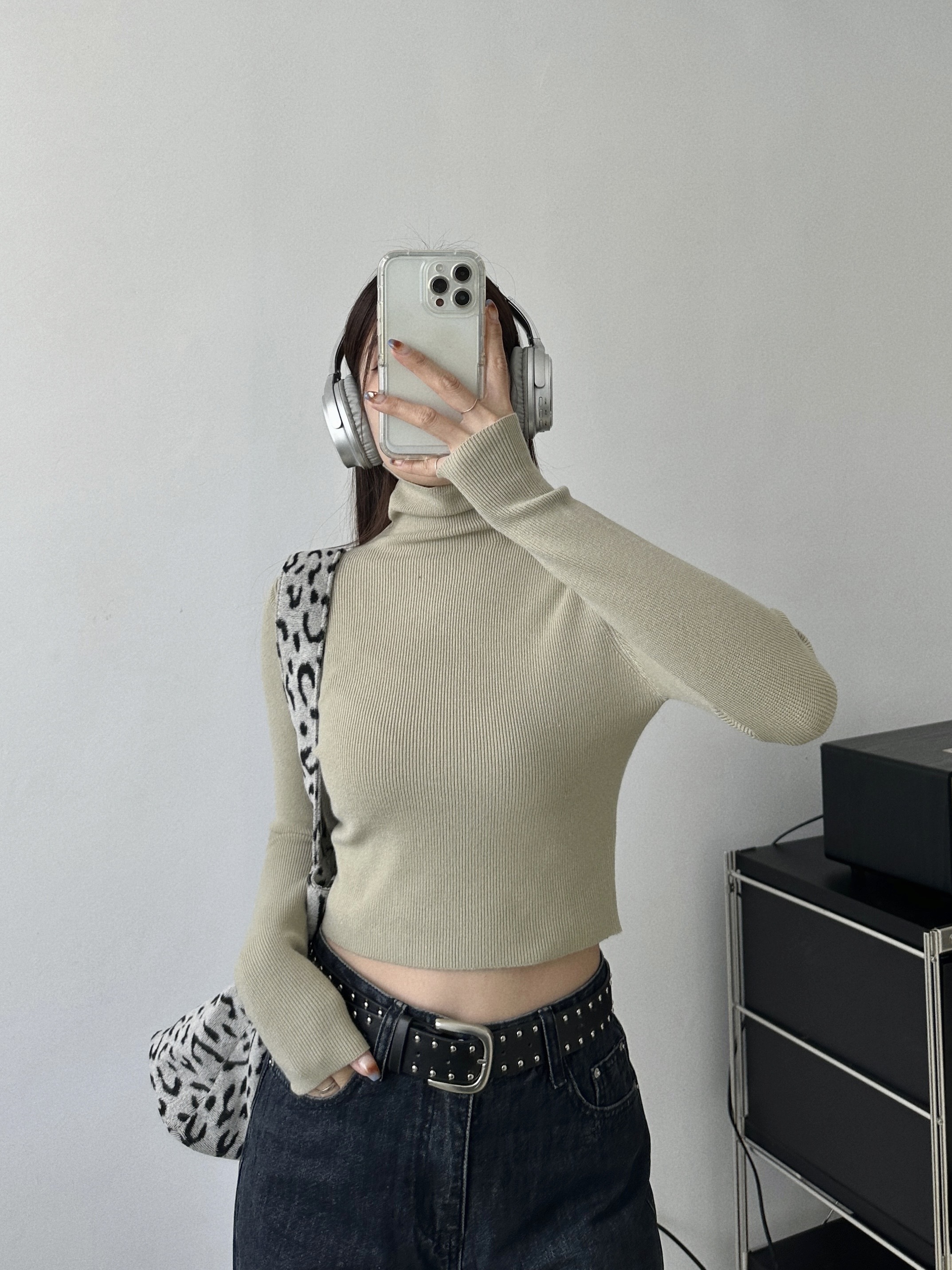 寒流好夥伴高領合身針織上衣