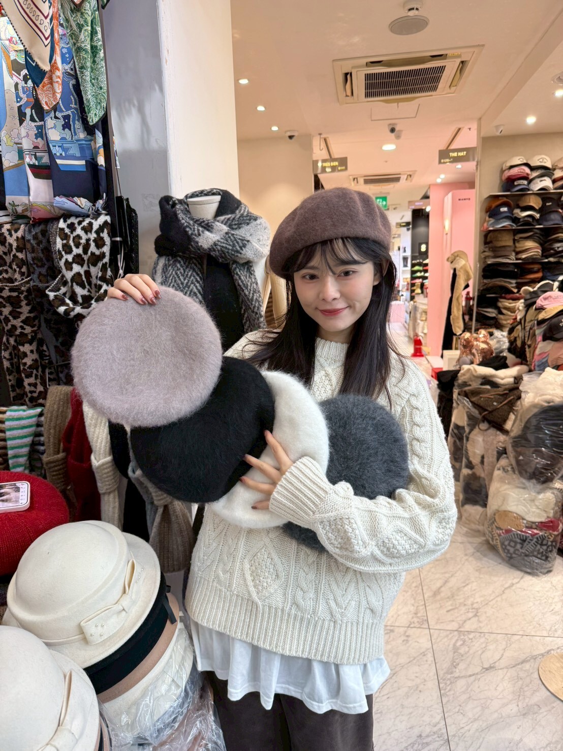 BN3270 拉毛款淨色貝雷帽