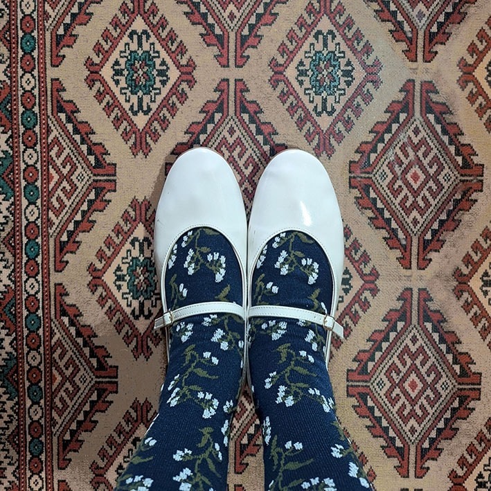 鈴蘭圖案高筒襪