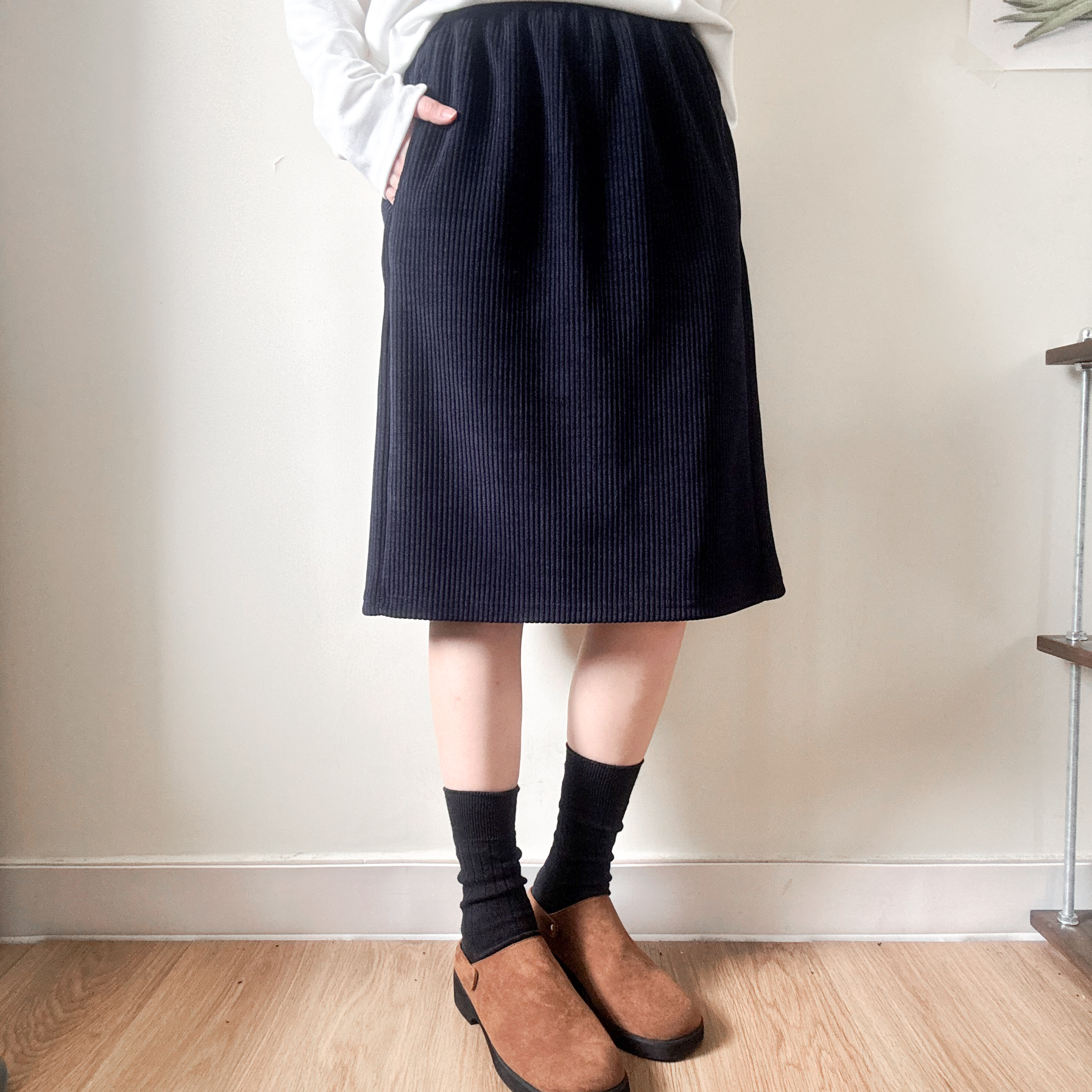 燈芯絨中長直身裙