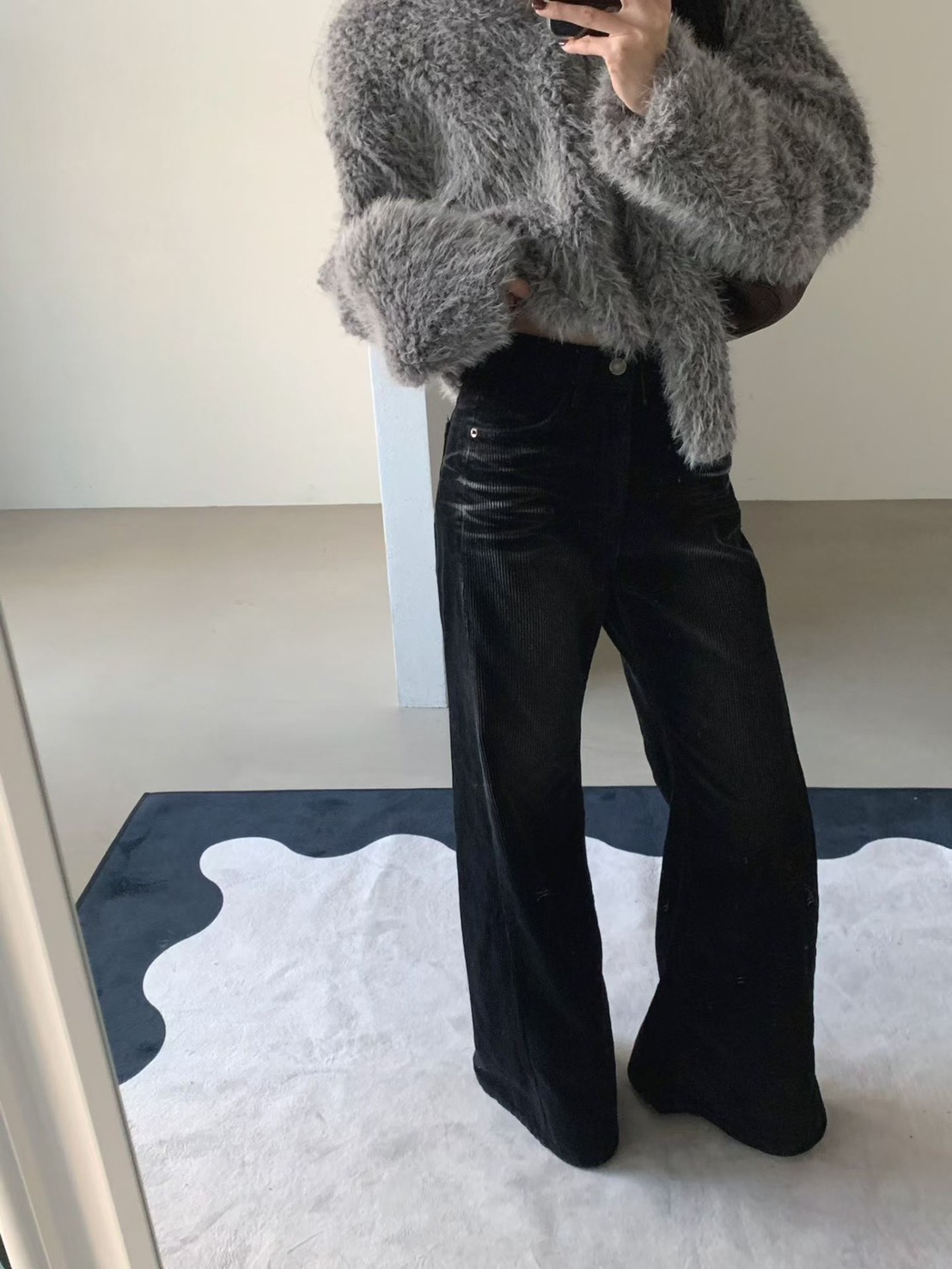 壓痕絨布寬長褲