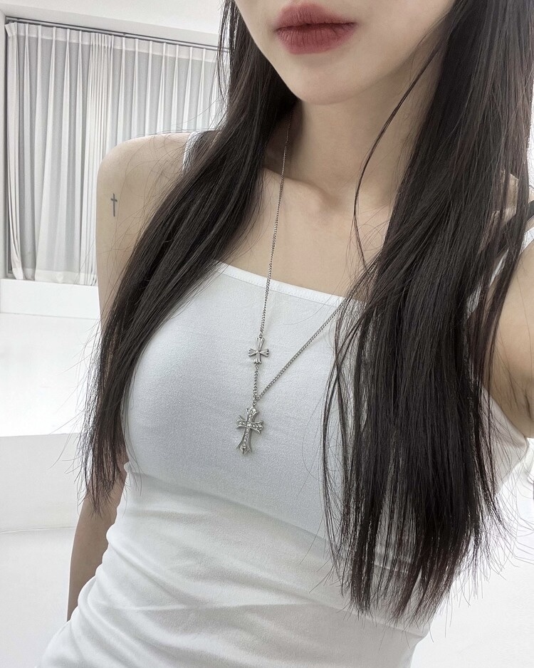韓國Ofuse double cross necklace 項鍊 小克羅心 十字架 水鑽