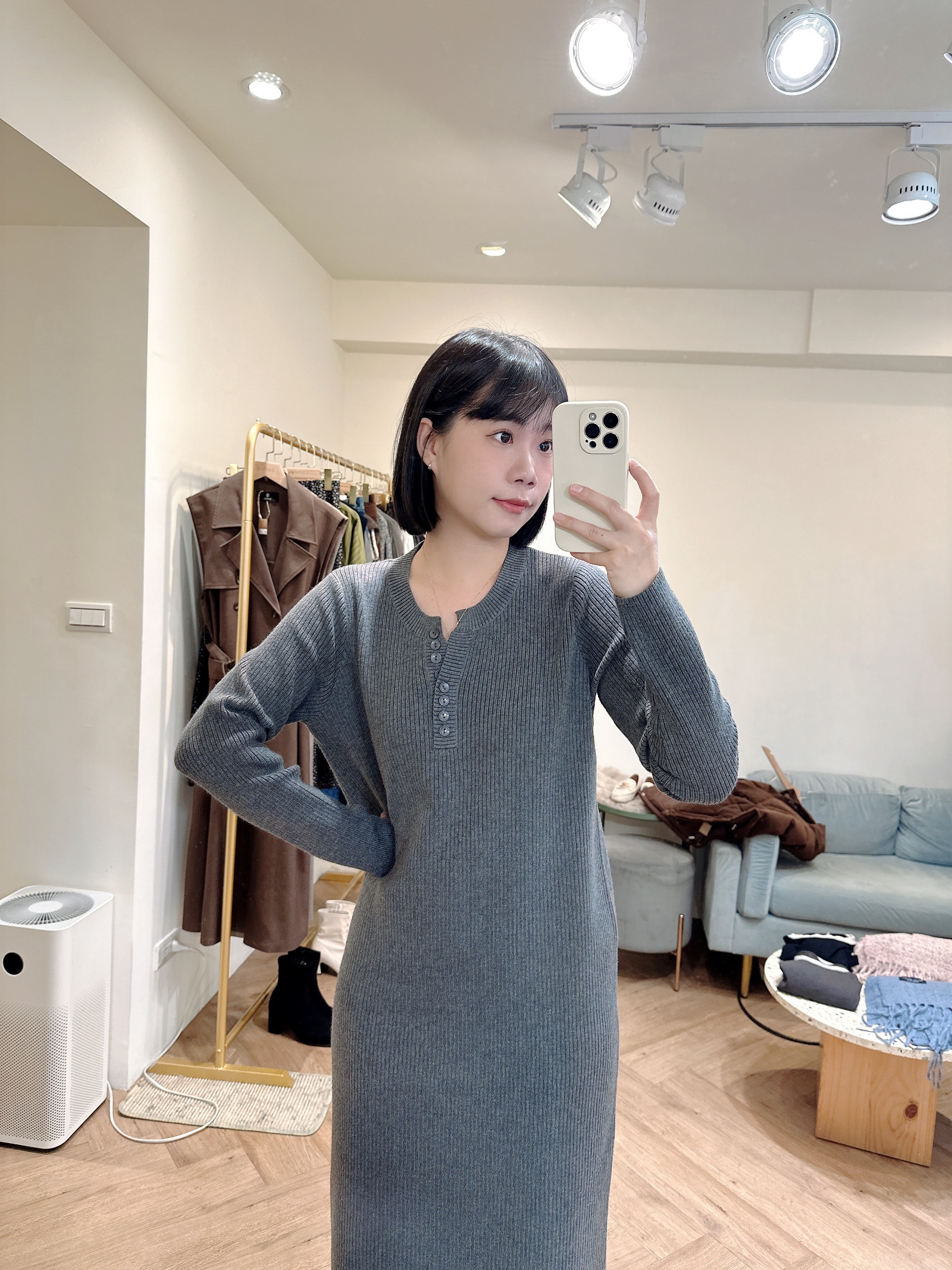 素色坑條針織洋裝