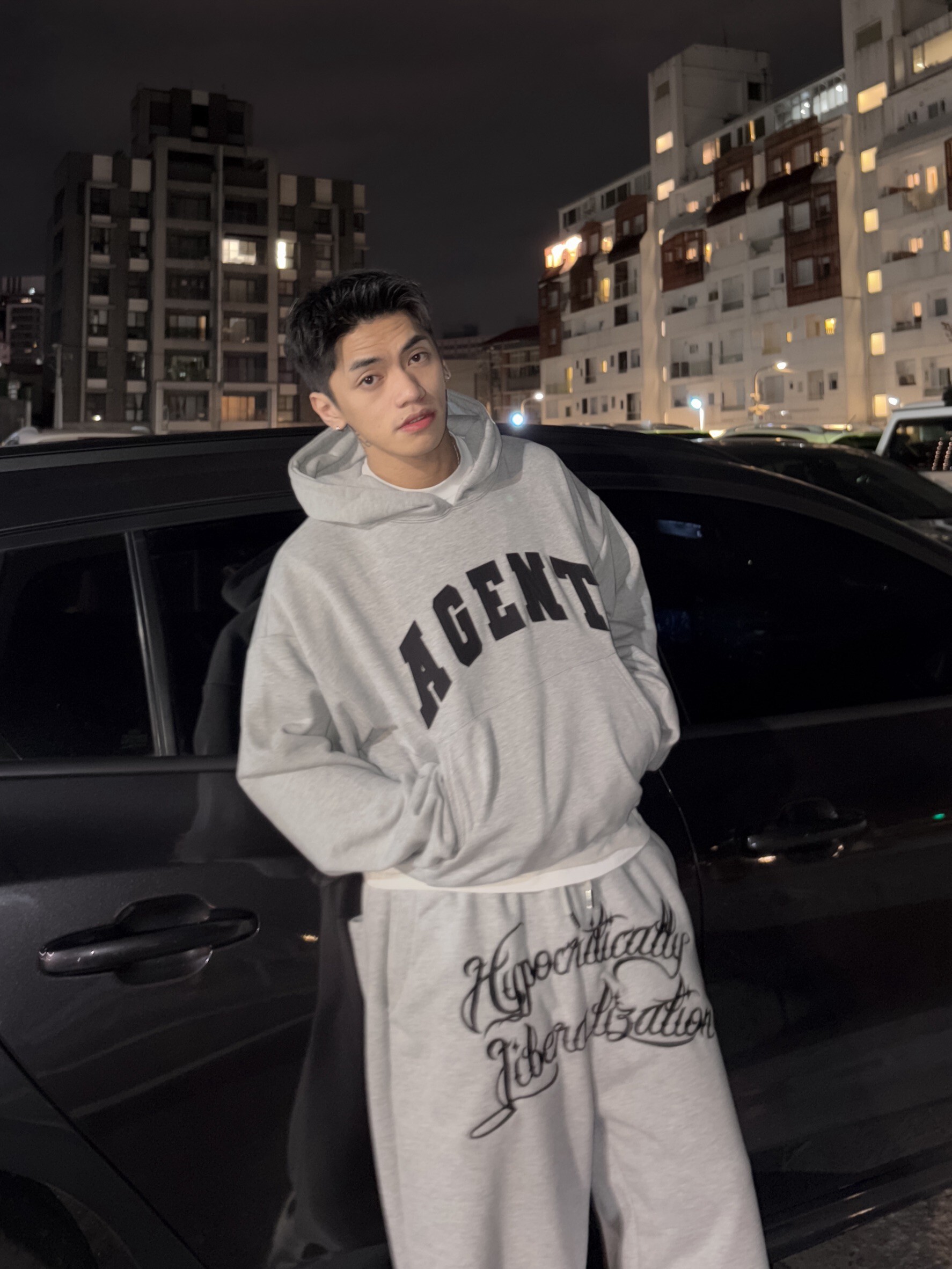 《S.V》AGENT 貼布短寬帽T