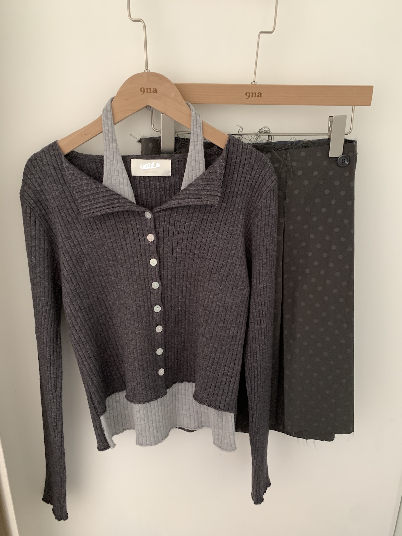 R108/清冷感 假2件掛脖上衣