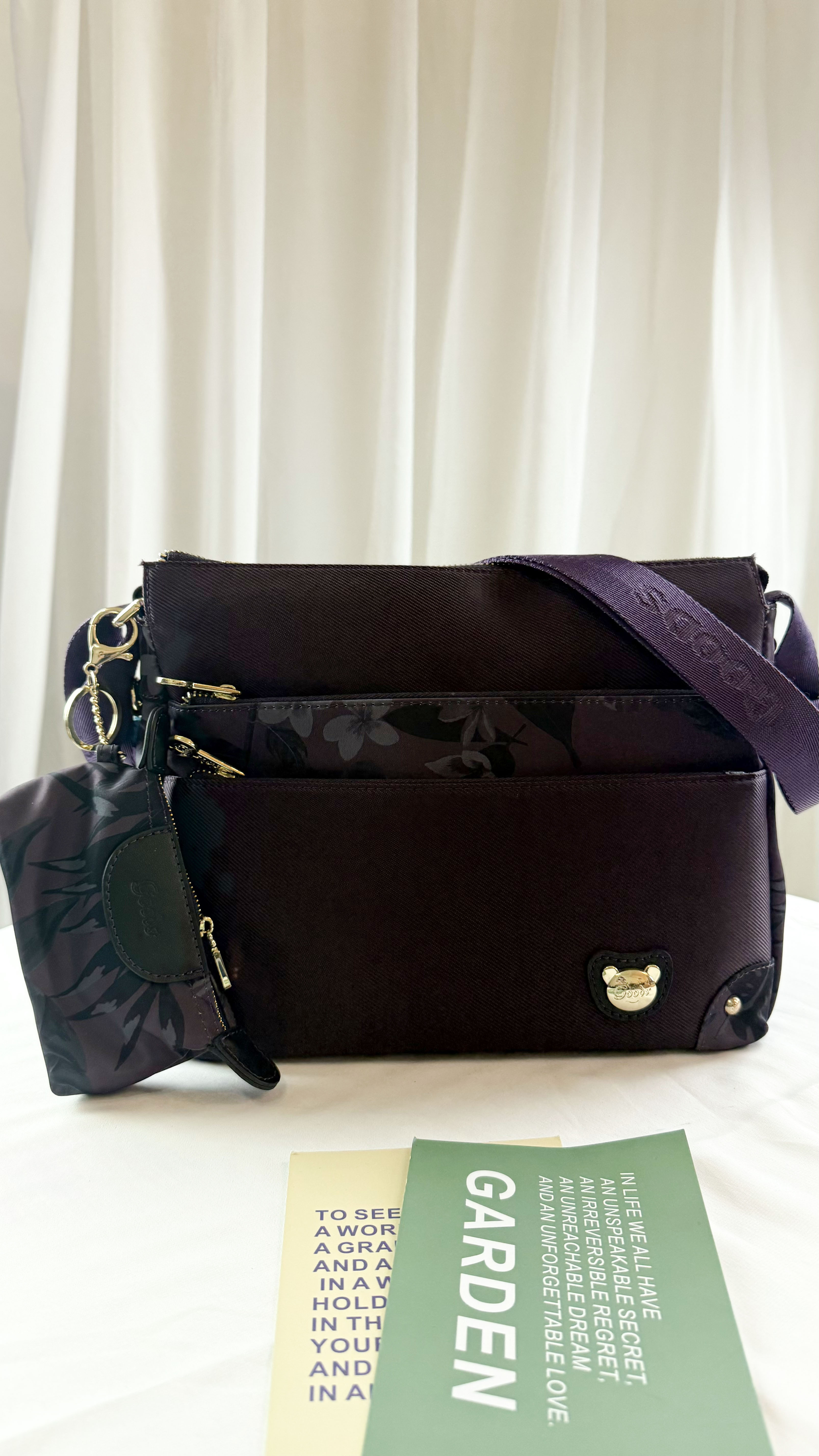 GOODS 紫花拼色防潑水側背包 附零錢包 #2045