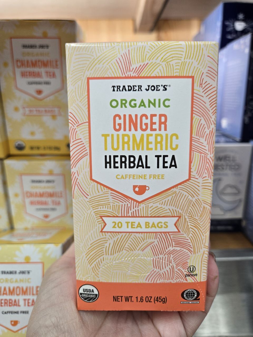 [U] CW TRADER JOE'S ORGANIC GINGER TURMERIC HERBAL TEA, 00563970 (UCW108)
