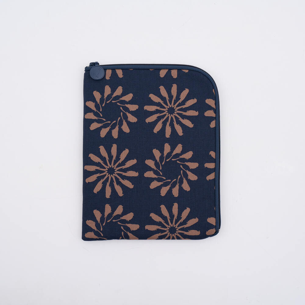 印花樂7~7.8吋電子書收納包/烏秋圈圈/海軍藍色