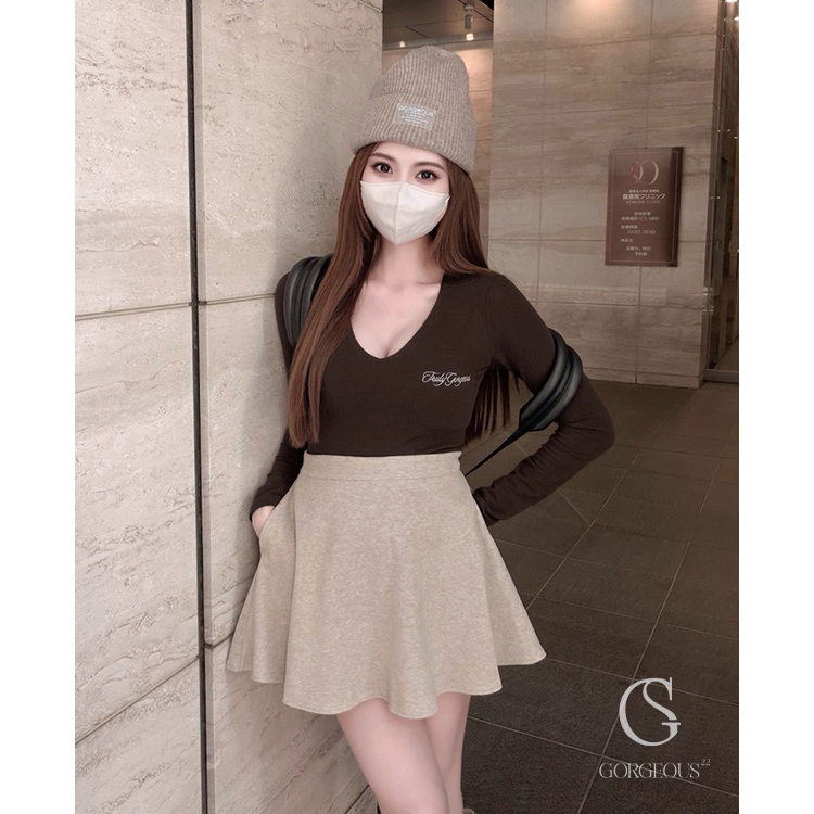 G9770「羊絨升溫發熱衣VV'BRA TEE」