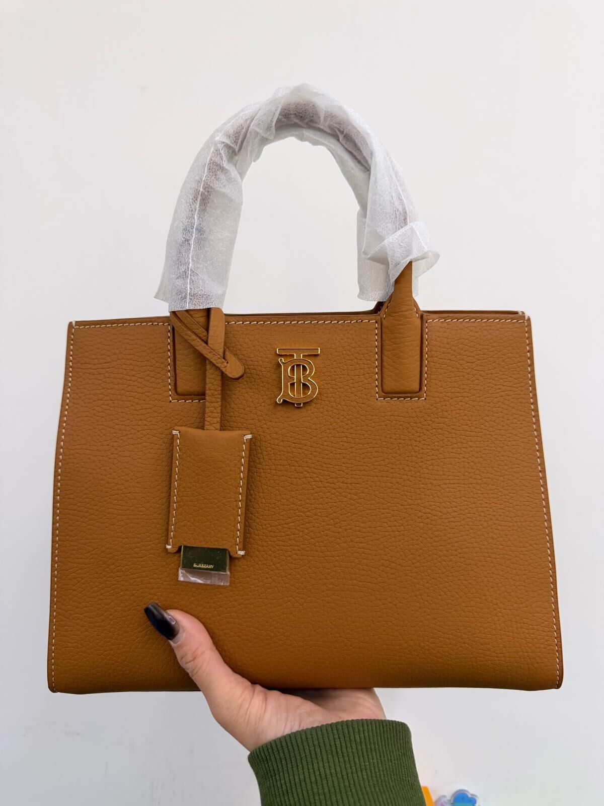 【預購】Burberry Q120701 粒紋小牛皮迷你Frances包 (折後$4988) 訂金$500