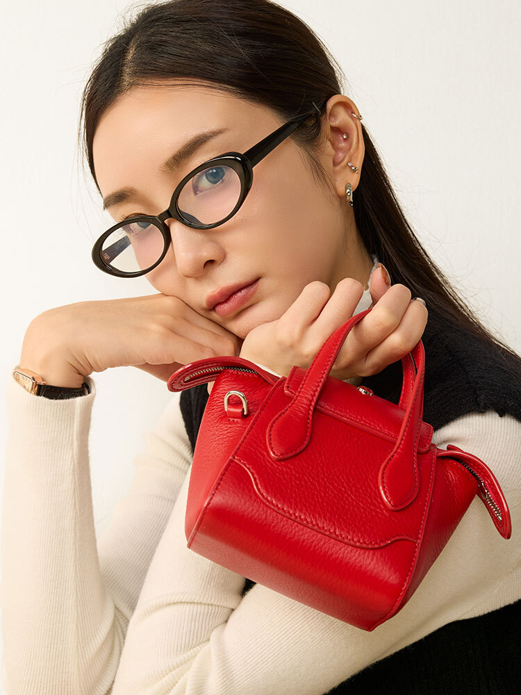 * 迷你真皮笑臉包