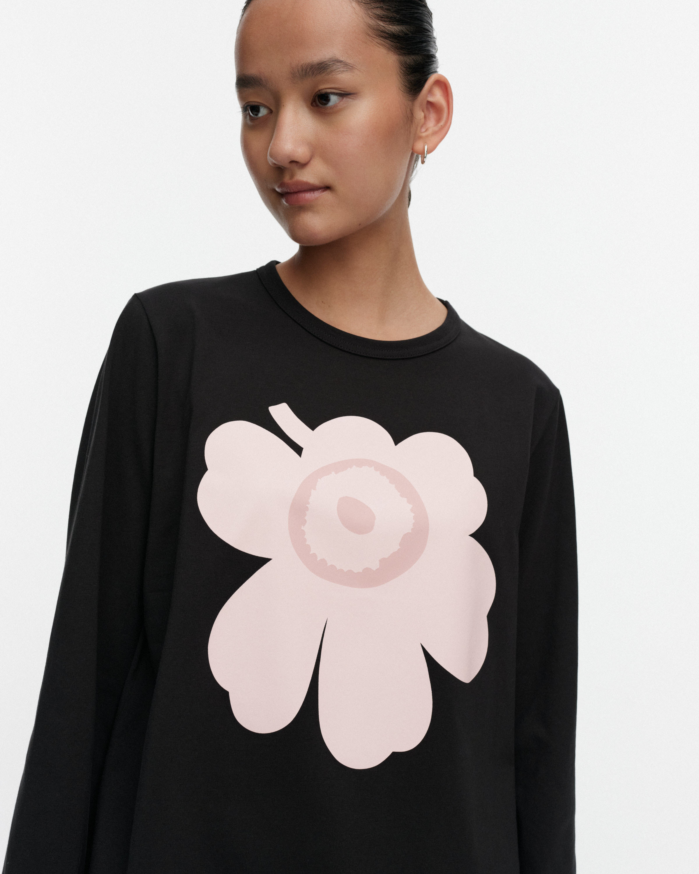 Ae Efekti Unikko Kioski 長袖上衣