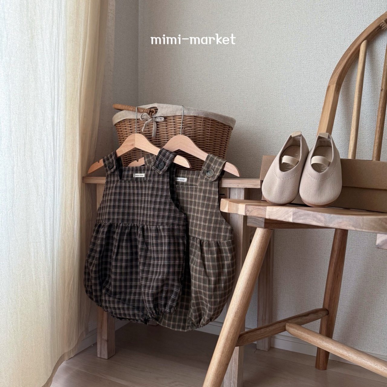 英倫格紋包屁衣