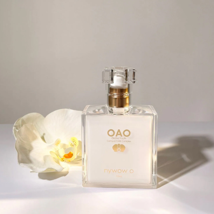 nywow o Orchid Youth Compact Milk Complex