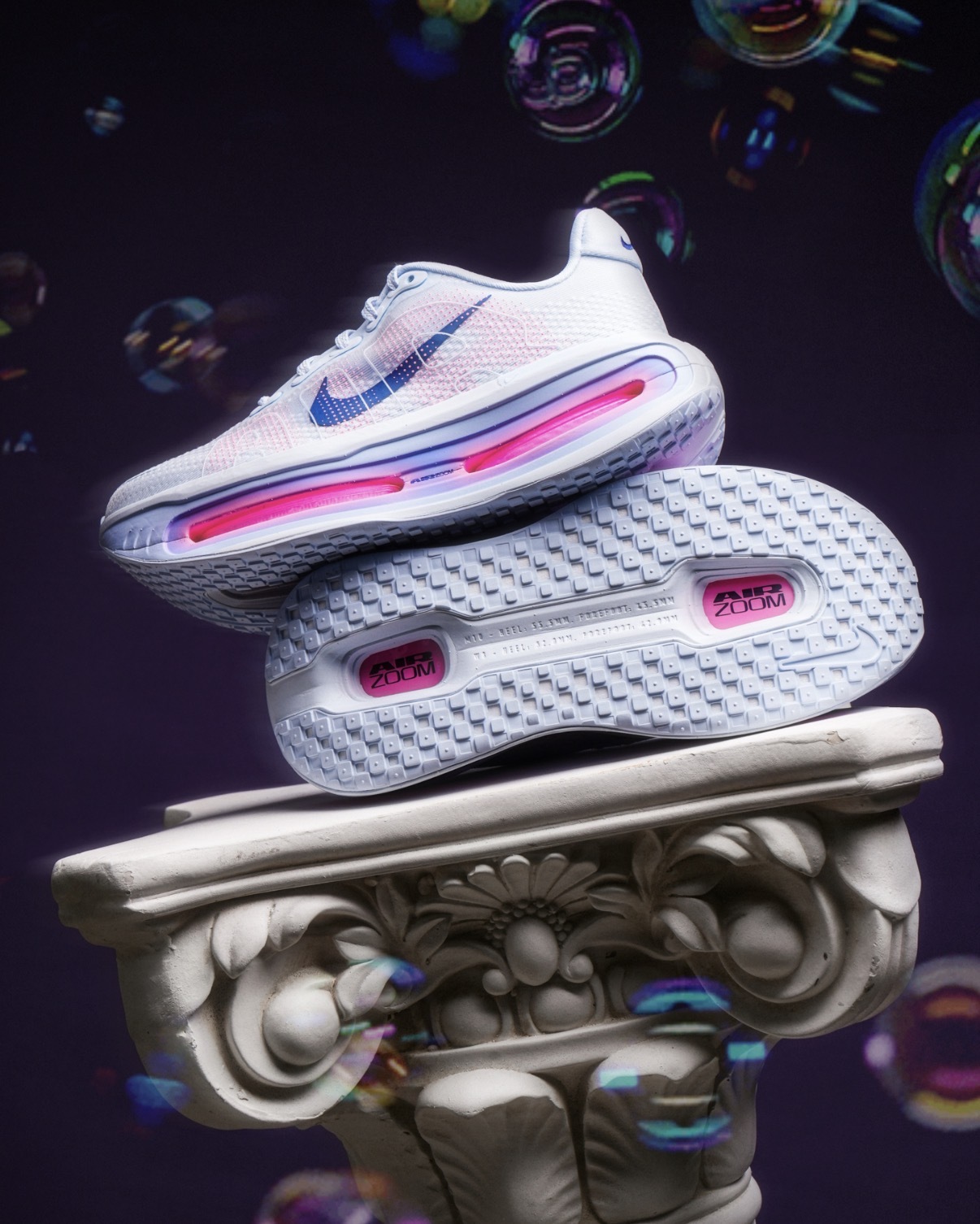 女鞋 NIKE W VOMERO PREMIUM 藍粉 氣墊 緩震 透氣 慢跑 運動鞋【HM5973-400】